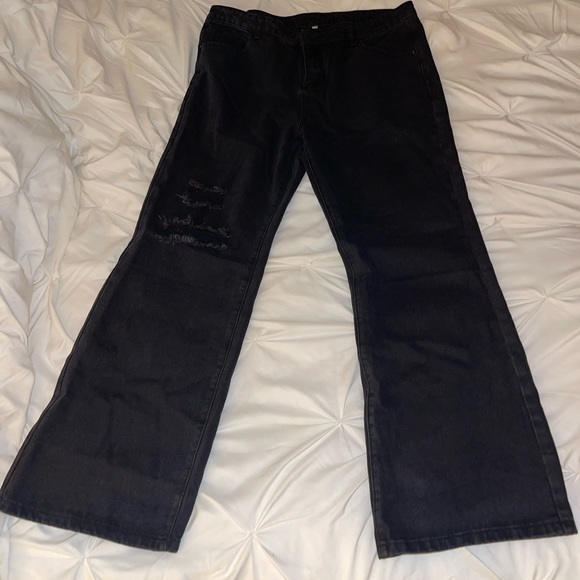 Black Bellbottom Denim - Picture 5 of 10